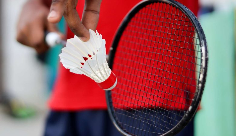 Aturan Service Badminton Yang Wajib Kamu Tahu!