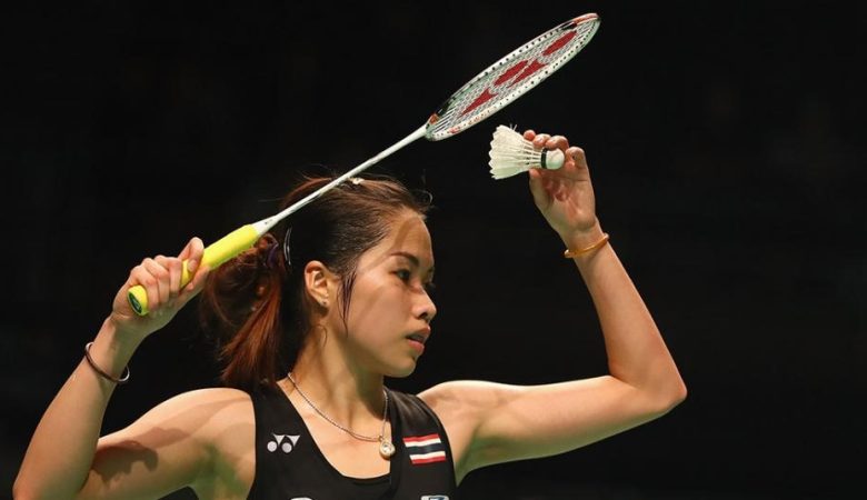 Tujuan Dan Tips Teknik Forehand Service Dalam Permainan Badminton