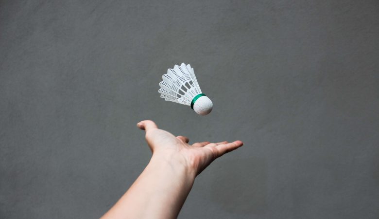 Tips Memilih Speed Shuttlecock Yang Tepat Dalam Bermain Badminton