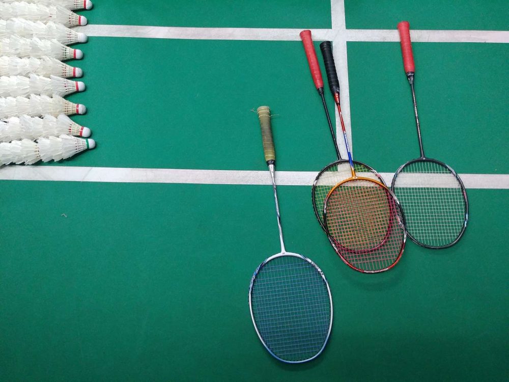 7 Tips Memilih Raket Badminton Dengan Gampang