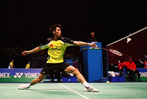 Pelajari Teknik Footwork Badminton Yang Benar Di Sini!
