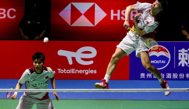 Badminton Jump Smash