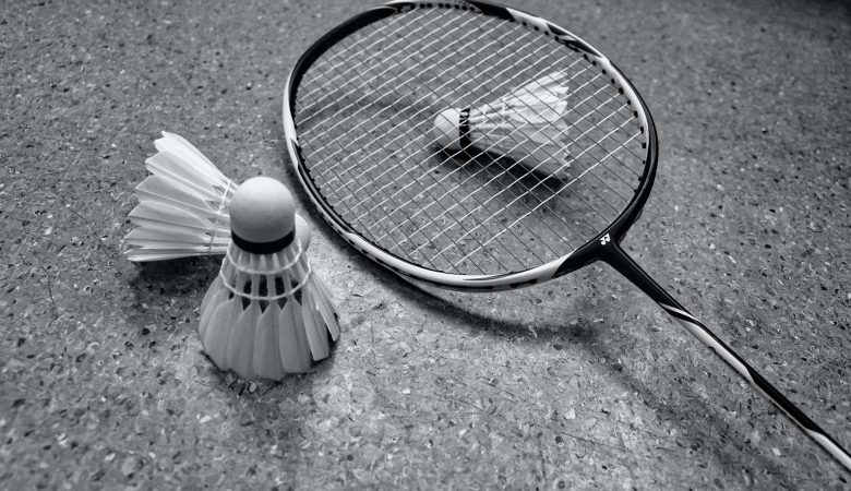 Badminton Racket Maintenance: 8 Rutinitas Cara Merawat Raket Badminton