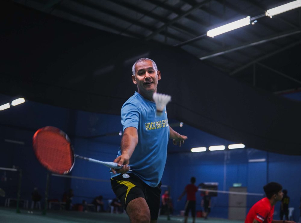 pelatih badminton