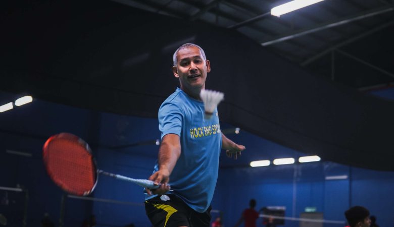 pelatih badminton