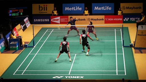 spesifikasi gor badminton
