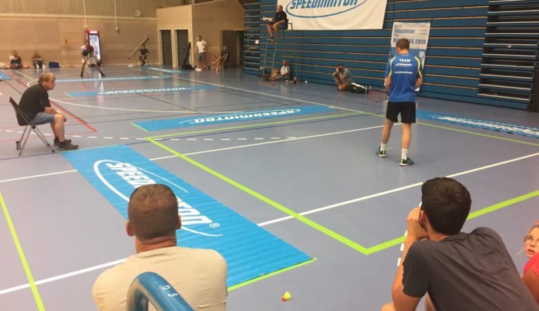 Crossminton Definisi, Peralatan dan Aturan Mainnya
