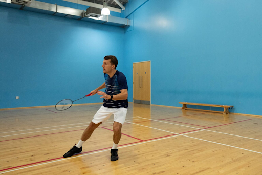 overhead badminton