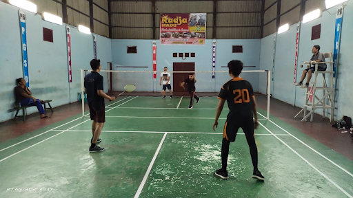 lapangan badminton pekanbaru