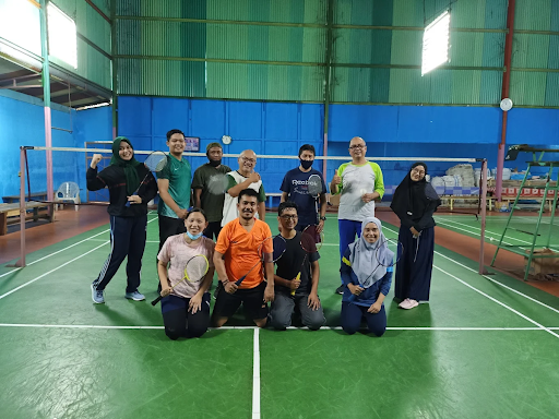 lapangan badminton