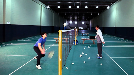 latihan net badminton