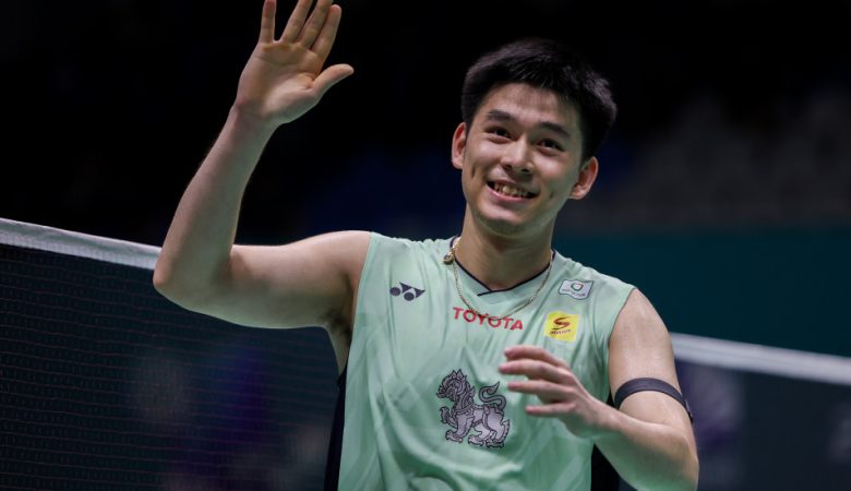 badminton atau gym