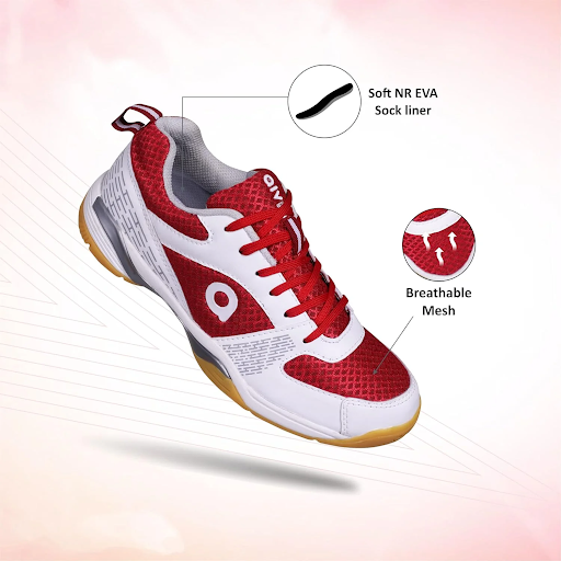 rekomendasi sepatu badminton wanita