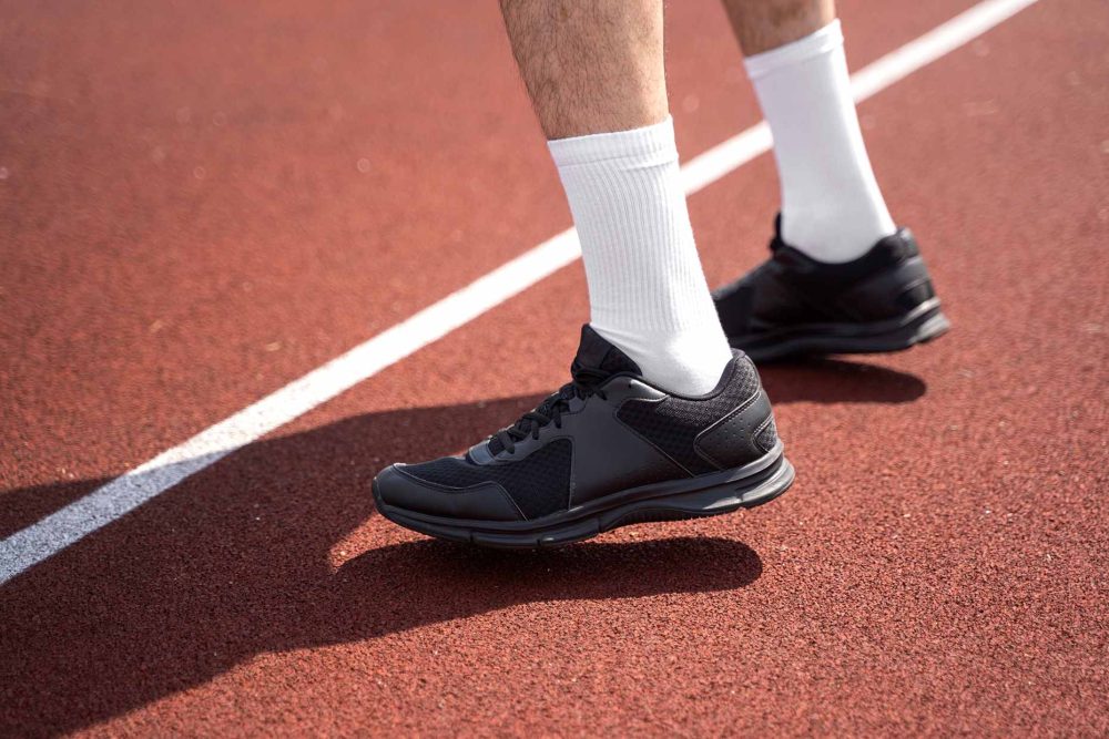 rekomendasi kaos kaki bulu tangkis